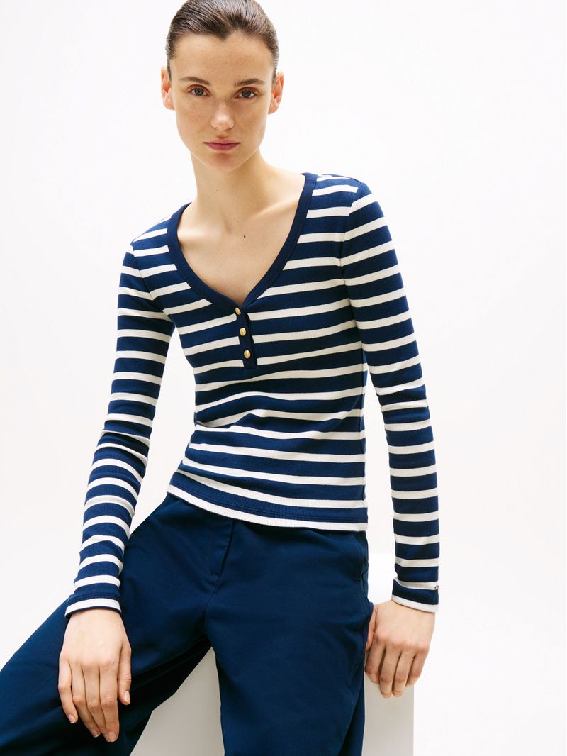 T-shirt-de-manga-larga-con-cuello-Henley