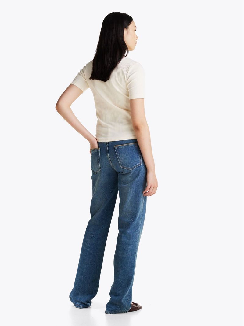 T-shirt-slim-con-cuello-a-contraste
