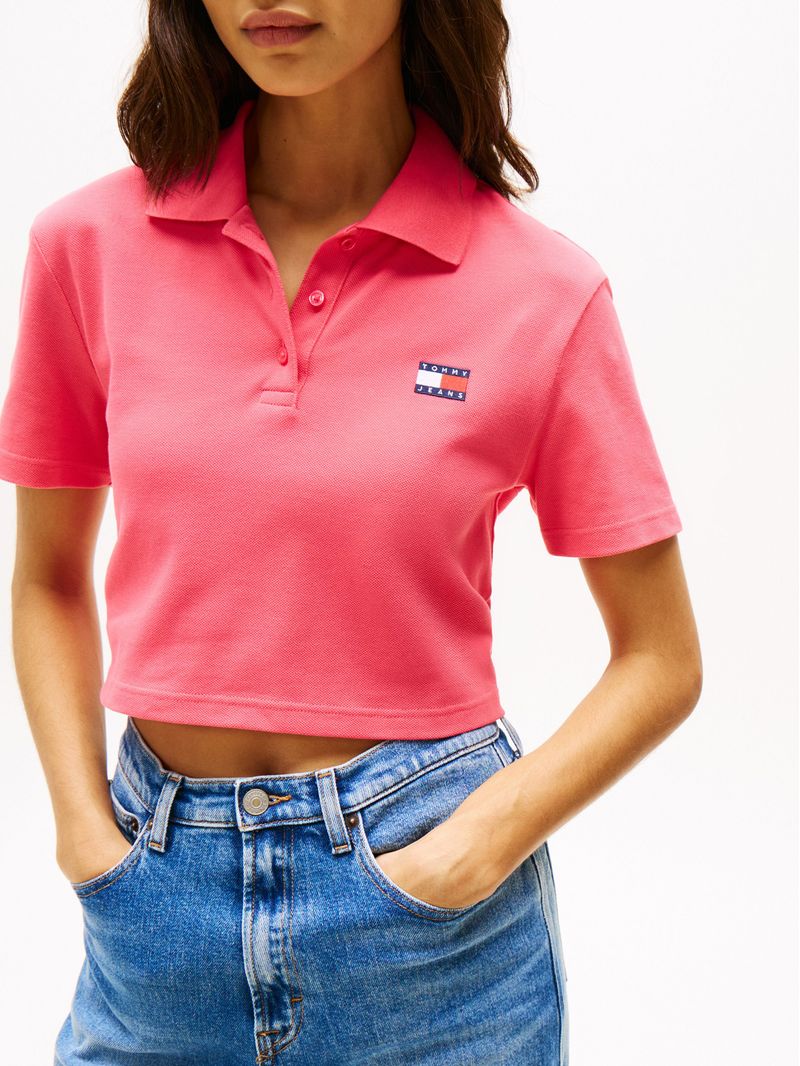 Polo-de-corte-cropped-con-diseño-de-rayas