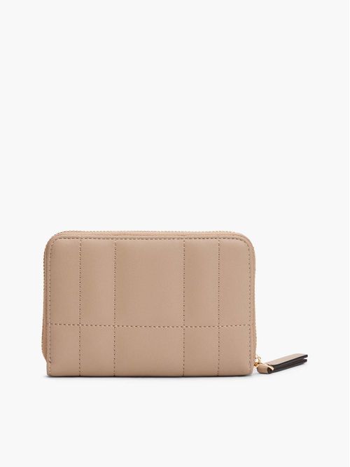 Billetera acolchada con zipper y logo