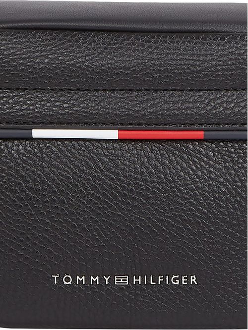 Cangurera granulada con logo metálico