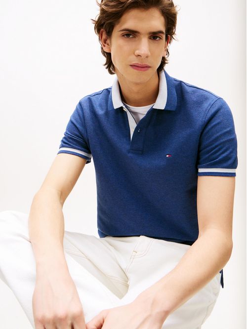 Polo de corte regular con ribeteado