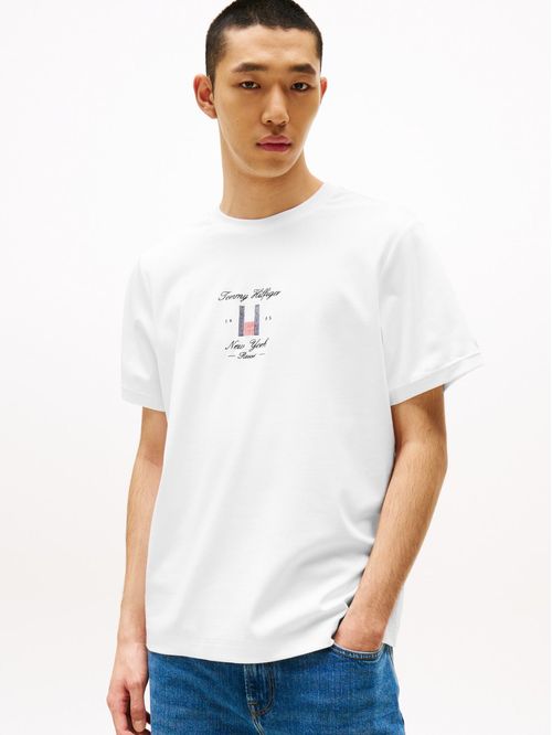 T-shirt con logo distintivo bordado