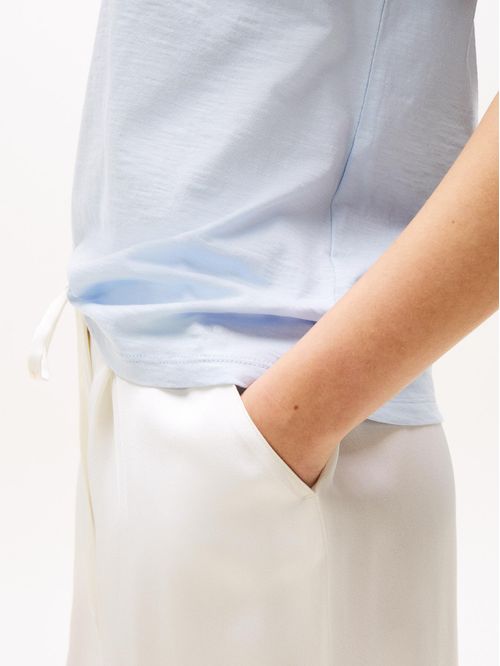 T-shirt texturizada de cuello redondo