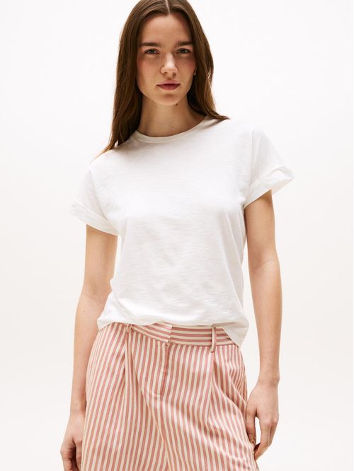 T-shirt texturizada de cuello redondo