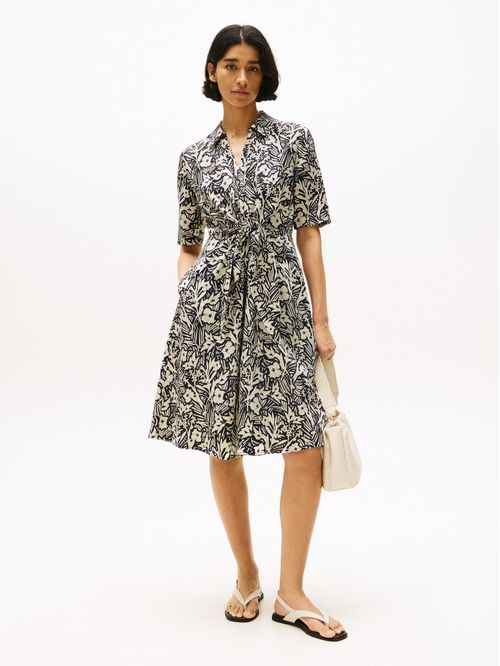 Vestido camisero midi de corte amplio en lino