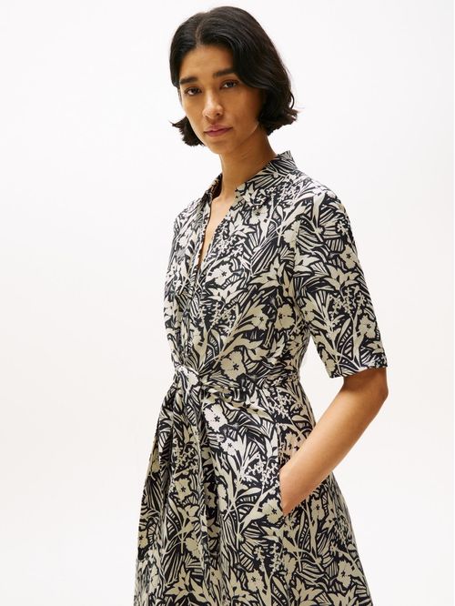 Vestido camisero midi de corte amplio en lino