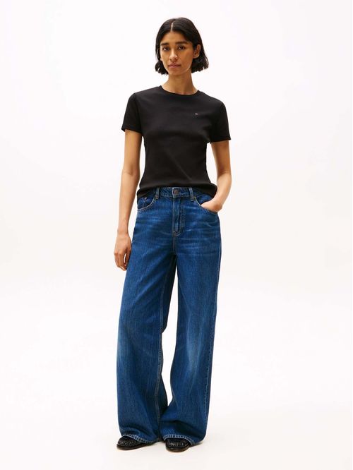 T-shirt de cuello redondo con corte slim