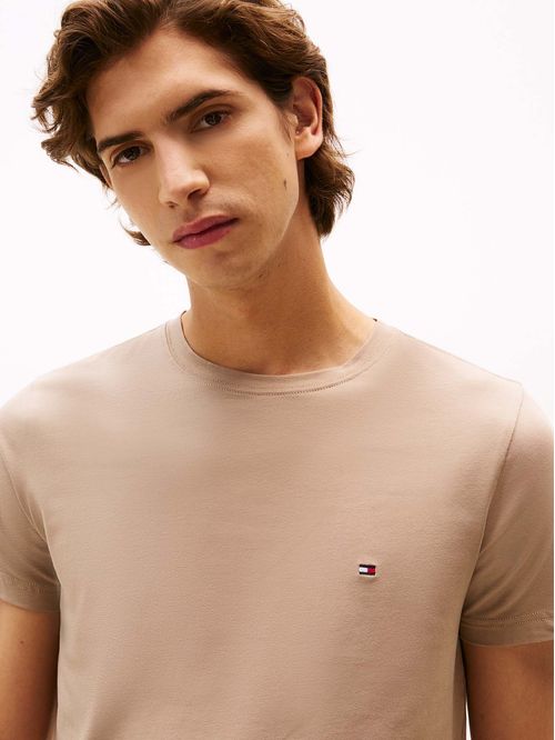 T-shirt elástica de corte slim