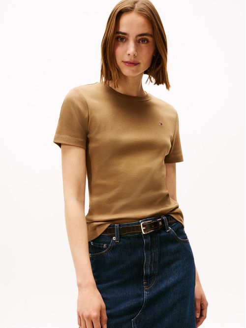 T-shirt de cuello redondo con corte slim